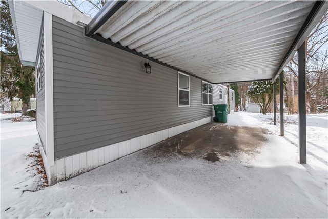 13 Starwood Drive, Penfield, NY 14625