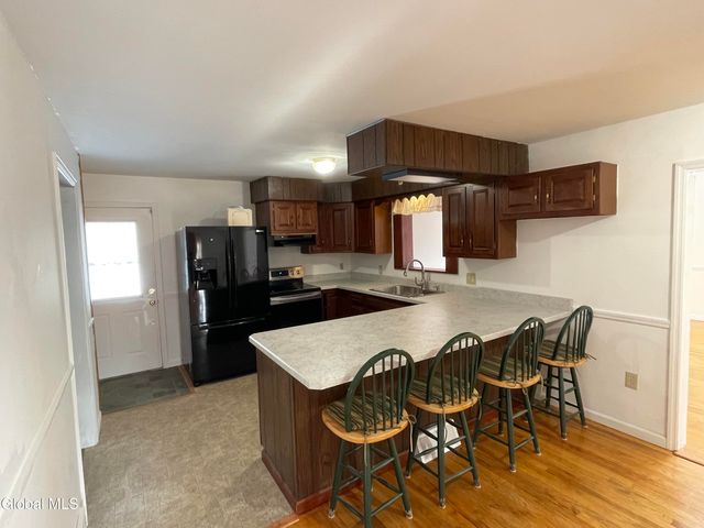 382 Old Road, Grafton, NY 12052