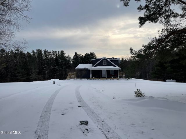 382 Old Road, Grafton, NY 12052