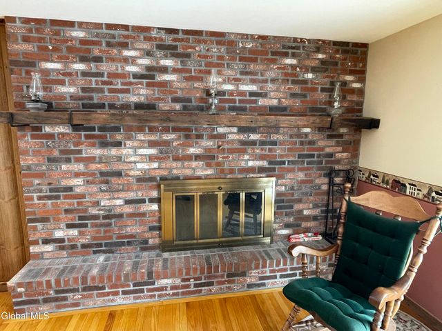 382 Old Road, Grafton, NY 12052