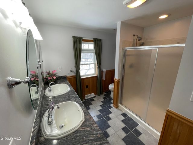 382 Old Road, Grafton, NY 12052