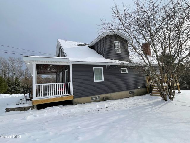 382 Old Road, Grafton, NY 12052