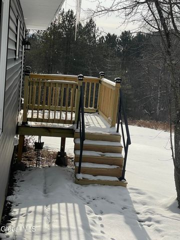 382 Old Road, Grafton, NY 12052