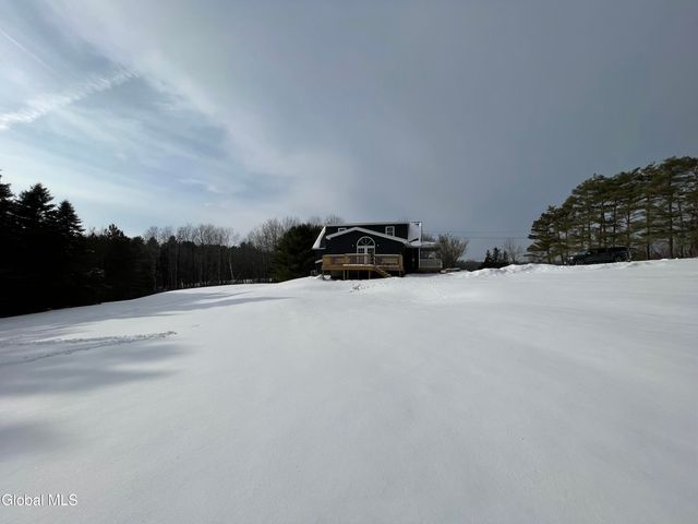 382 Old Road, Grafton, NY 12052