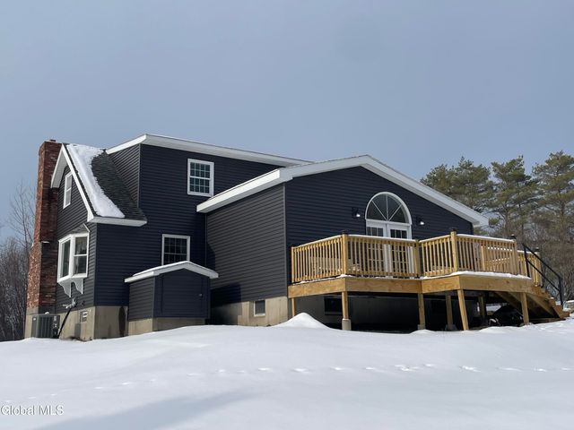 382 Old Road, Grafton, NY 12052