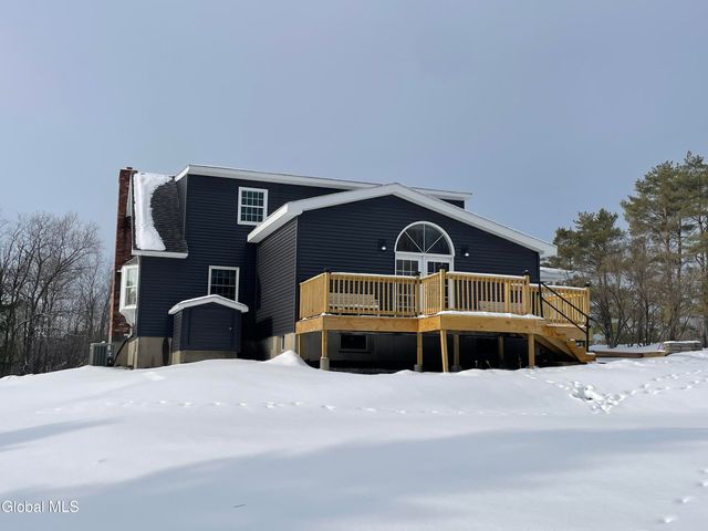 382 Old Road, Grafton, NY 12052