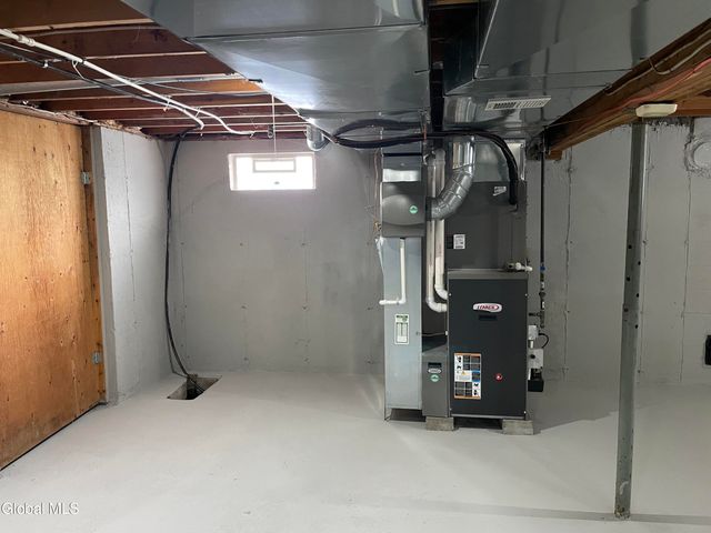 382 Old Road, Grafton, NY 12052