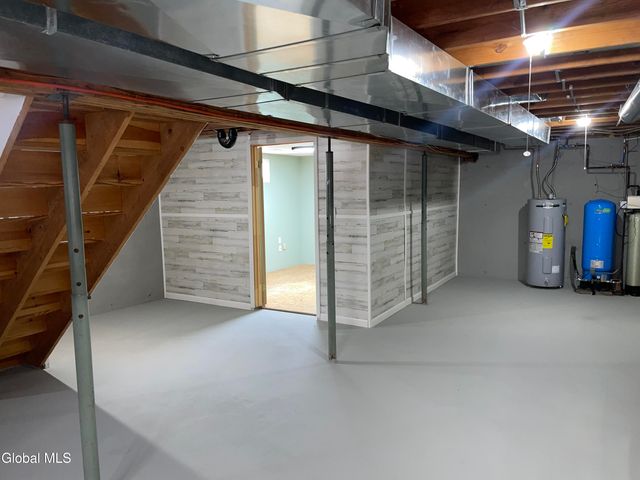 382 Old Road, Grafton, NY 12052