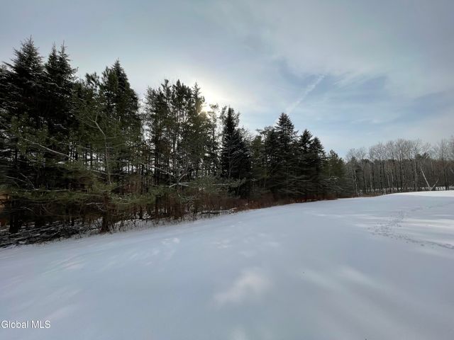 382 Old Road, Grafton, NY 12052