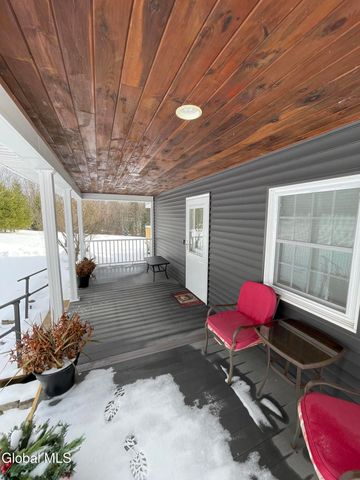 382 Old Road, Grafton, NY 12052