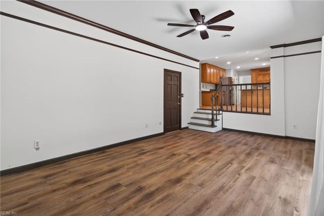 101 Cobia DR, Yorktown, VA 23692