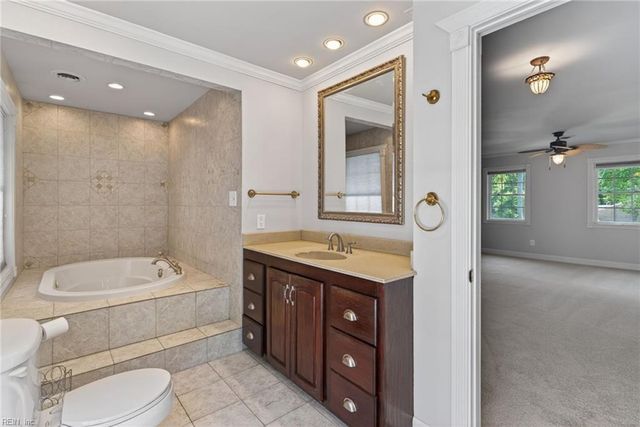 101 Cobia DR, Yorktown, VA 23692