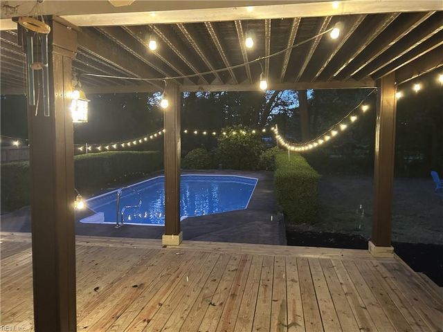 101 Cobia DR, Yorktown, VA 23692