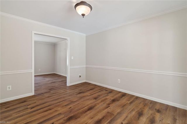 101 Cobia DR, Yorktown, VA 23692