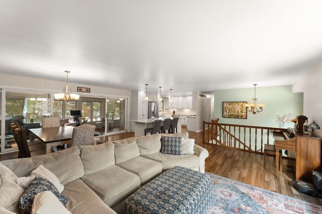 1034 N 350 E, Chesterton, IN 46304