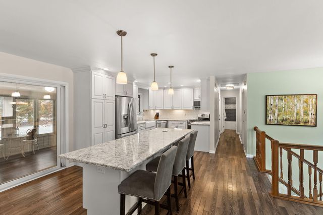 1034 N 350 E, Chesterton, IN 46304