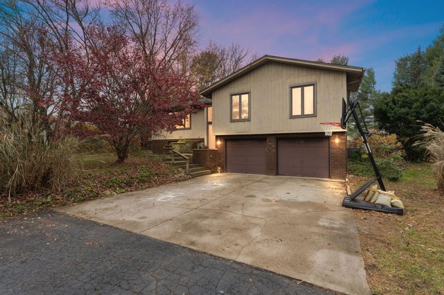 1034 N 350 E, Chesterton, IN 46304