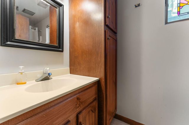 1034 N 350 E, Chesterton, IN 46304