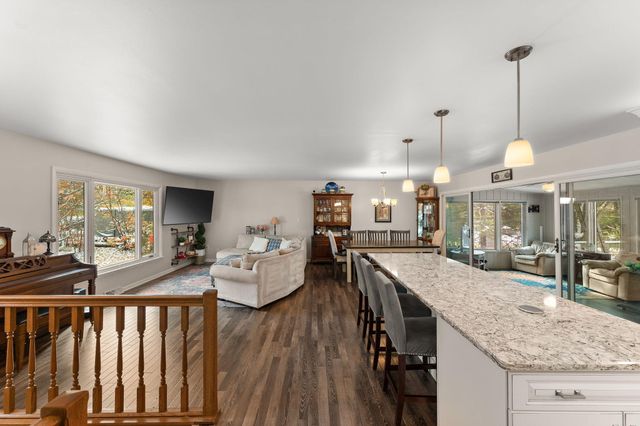 1034 N 350 E, Chesterton, IN 46304