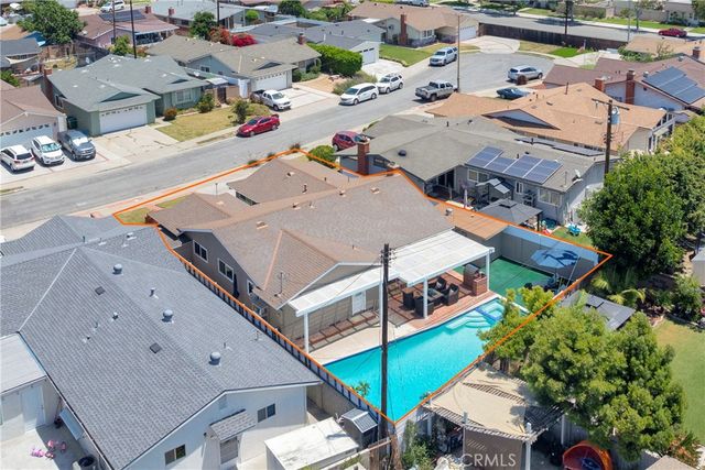 8350 E Blithedale, Long Beach, CA 90808