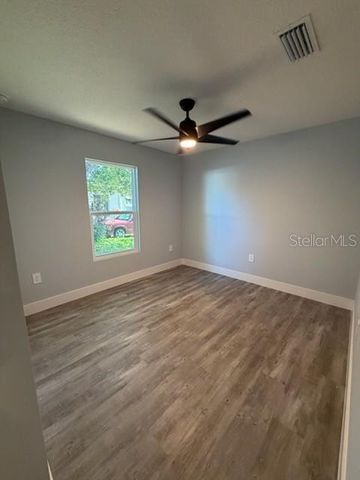 521 SKYLINE DRIVE E, Lakeland, FL 33801