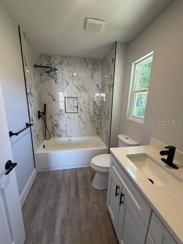 521 SKYLINE DRIVE E, Lakeland, FL 33801