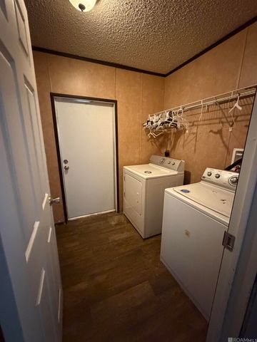 27031 S Satsuma Rd, Livingston, LA 70754