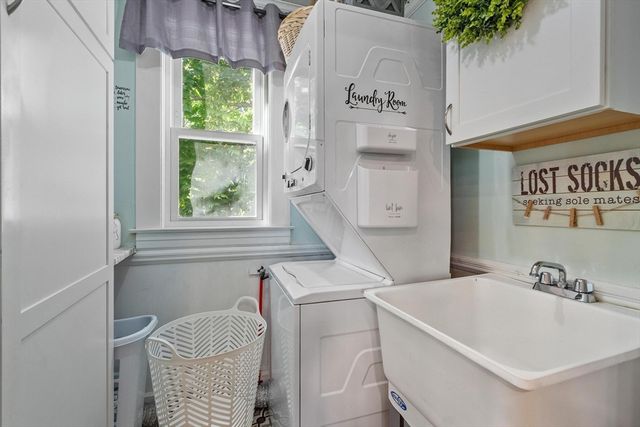 184 Regan St, Gardner, MA 01440