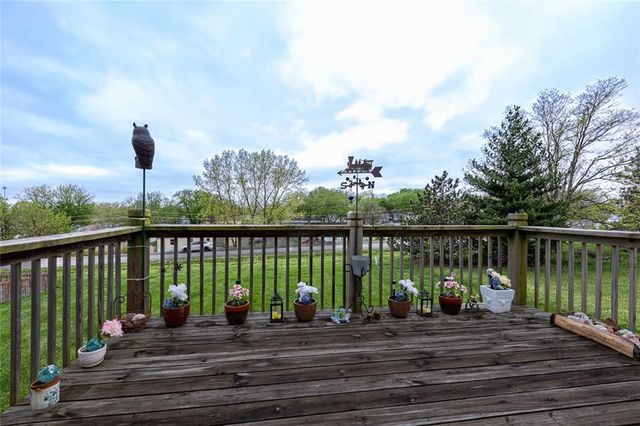 8925 NE 107th Terrace, Kansas City, MO 64157