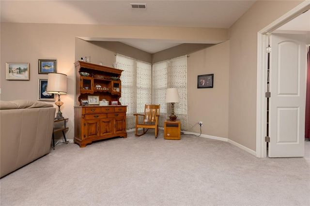 8925 NE 107th Terrace, Kansas City, MO 64157