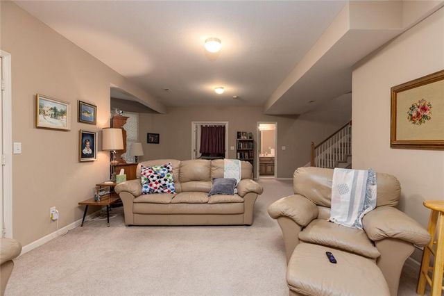 8925 NE 107th Terrace, Kansas City, MO 64157