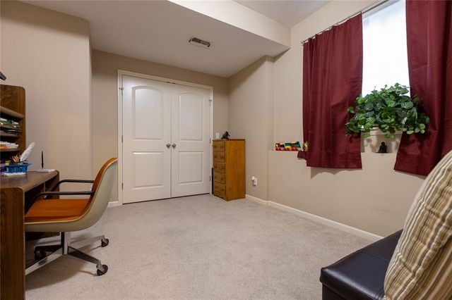 8925 NE 107th Terrace, Kansas City, MO 64157