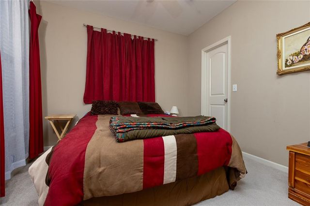 8925 NE 107th Terrace, Kansas City, MO 64157