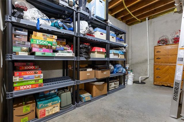 8925 NE 107th Terrace, Kansas City, MO 64157