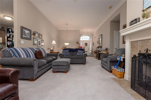 8925 NE 107th Terrace, Kansas City, MO 64157