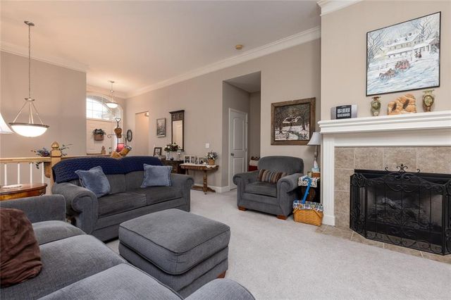 8925 NE 107th Terrace, Kansas City, MO 64157