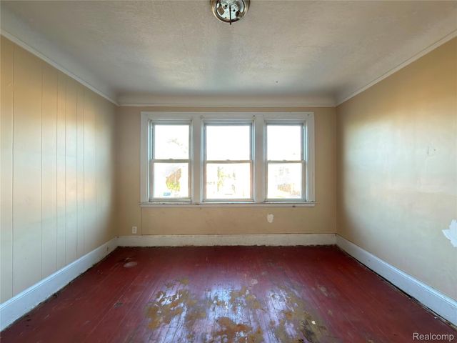 8566 KENTUCKY Street, Detroit, MI 48204