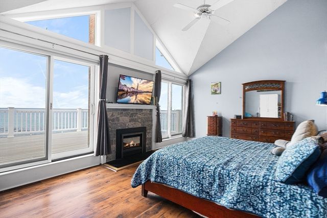 48 Valley Beach Ave 3, Hull, MA 02045