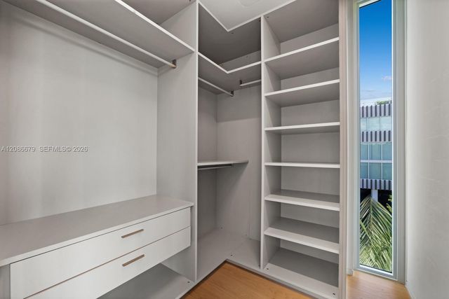 1011 W 48th Street 8, Miami Beach, FL 33140