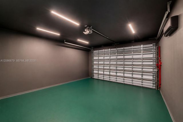 1011 W 48th Street 8, Miami Beach, FL 33140