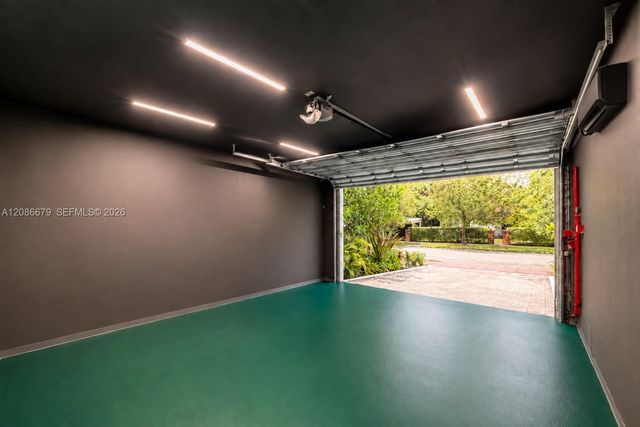 1011 W 48th Street 8, Miami Beach, FL 33140