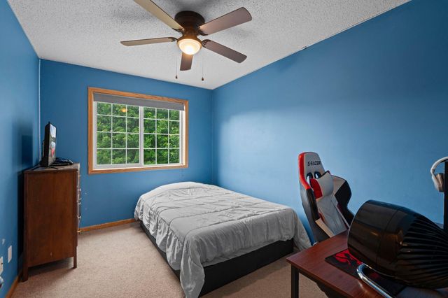 1221 118th Lane NE, Blaine, MN 55434