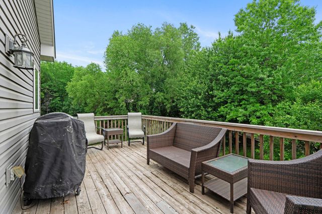 1221 118th Lane NE, Blaine, MN 55434