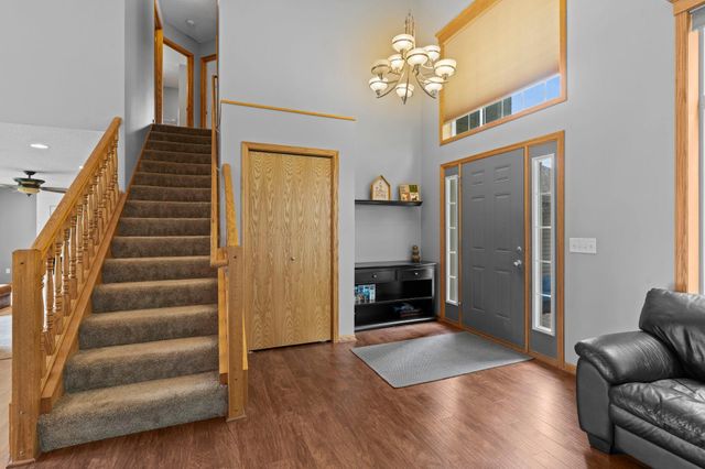 1221 118th Lane NE, Blaine, MN 55434