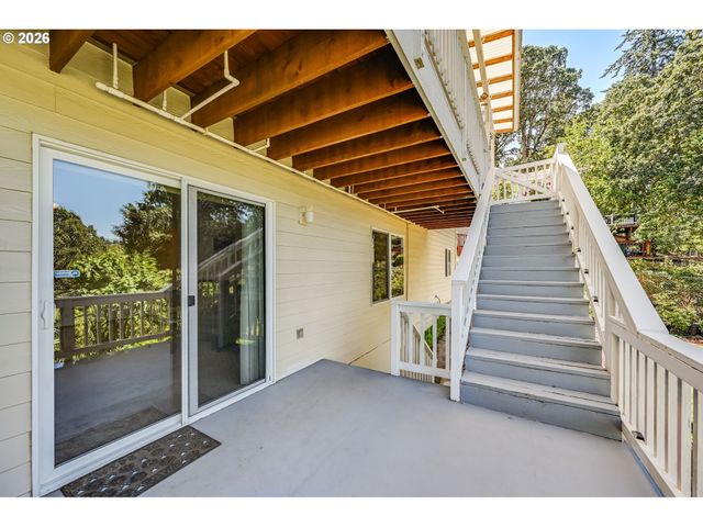 1035 WESTFARTHING Way Nw, Salem, OR 97304