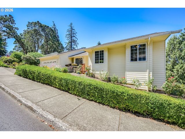 1035 WESTFARTHING Way Nw, Salem, OR 97304