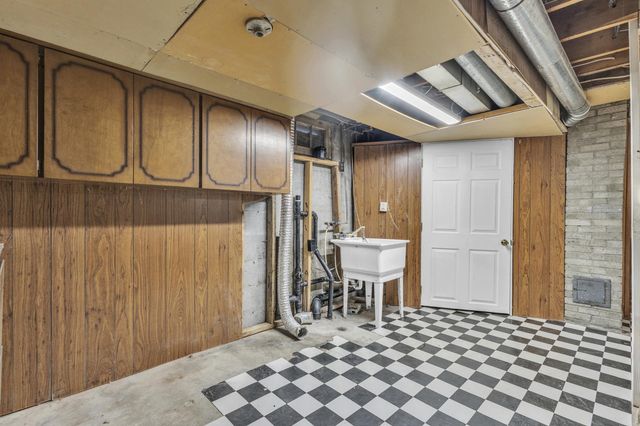 2017 N Laura St, Spokane, WA 99212