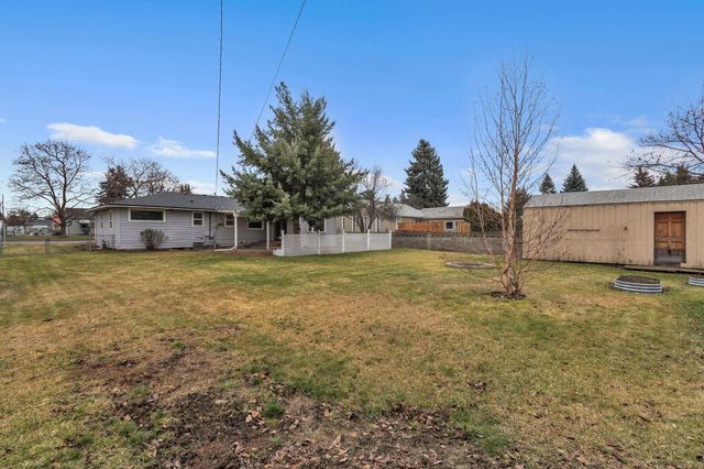 2017 N Laura St, Spokane, WA 99212