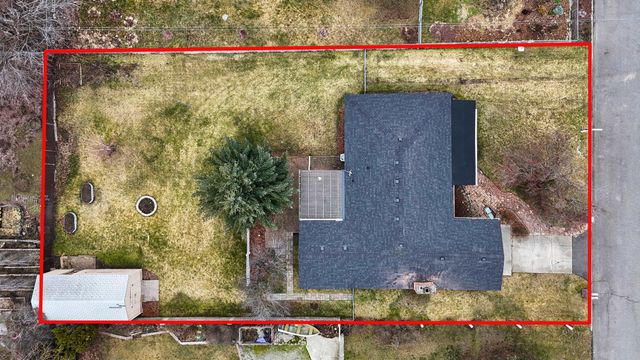 2017 N Laura St, Spokane, WA 99212