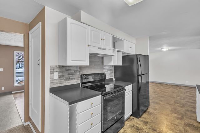 2017 N Laura St, Spokane, WA 99212